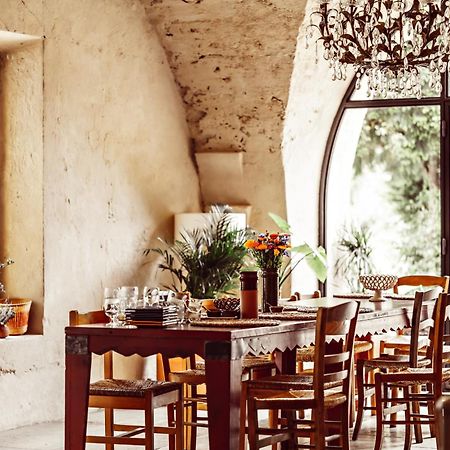 Le Galinier Lourmarin, A Beaumier Guesthouse Esterno foto